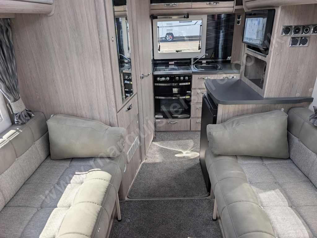 AUTO SLEEPERS NUEVO EK PLUS