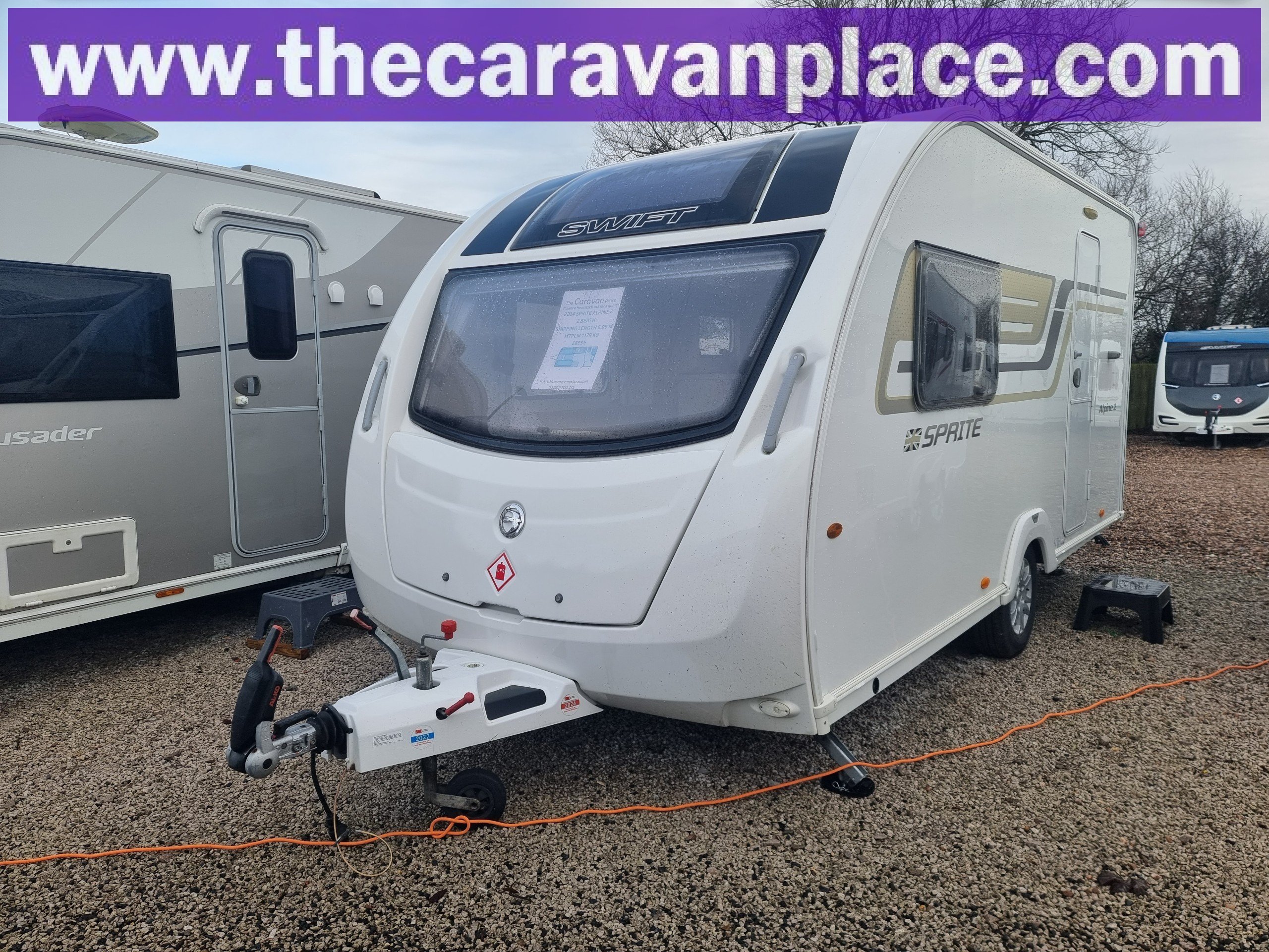 2014 Sprite Alpine 2 – Lightweight 2-Berth Caravan with End-Washroom - Exterior - Front