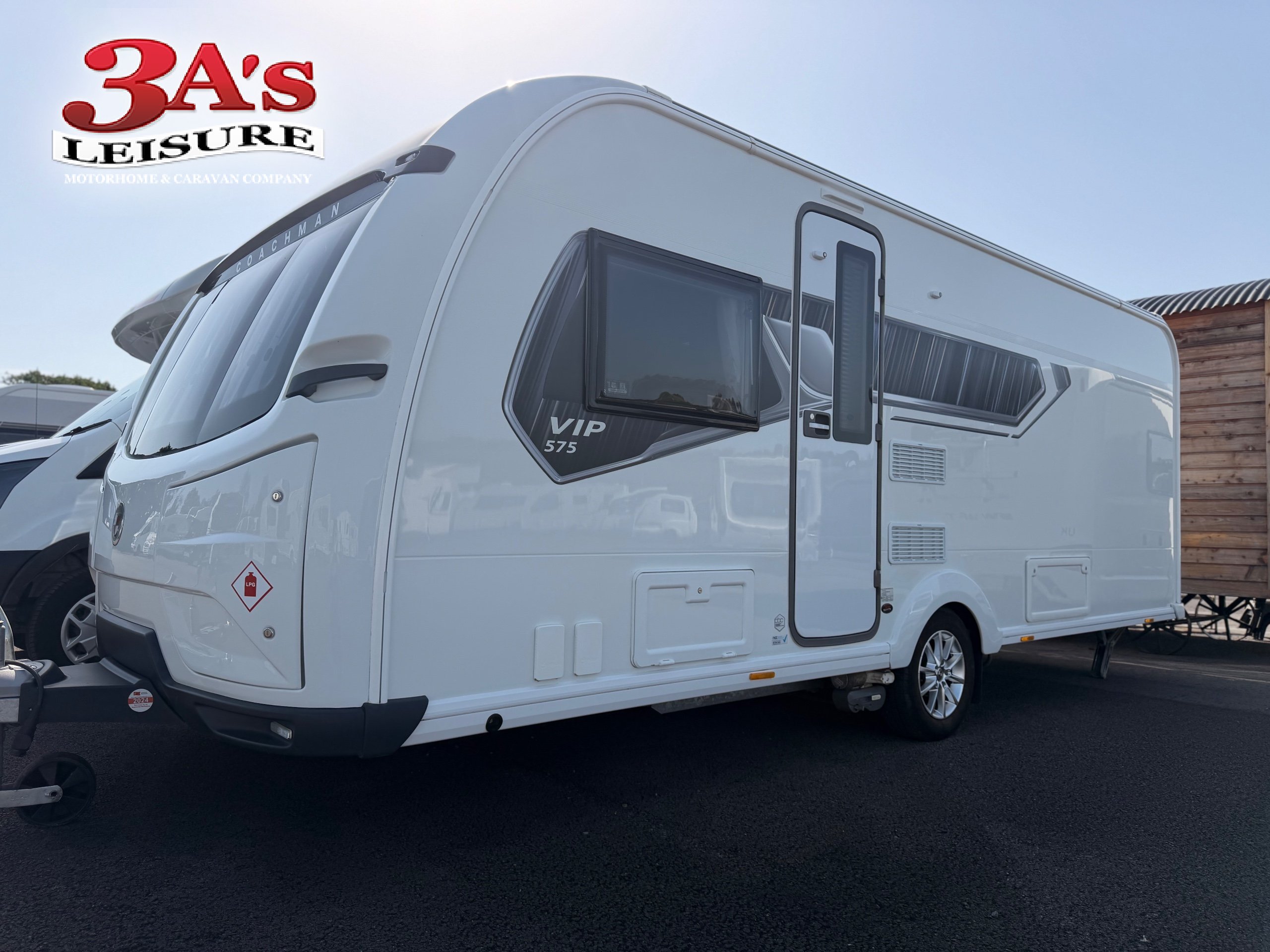 Coachman VIP 575