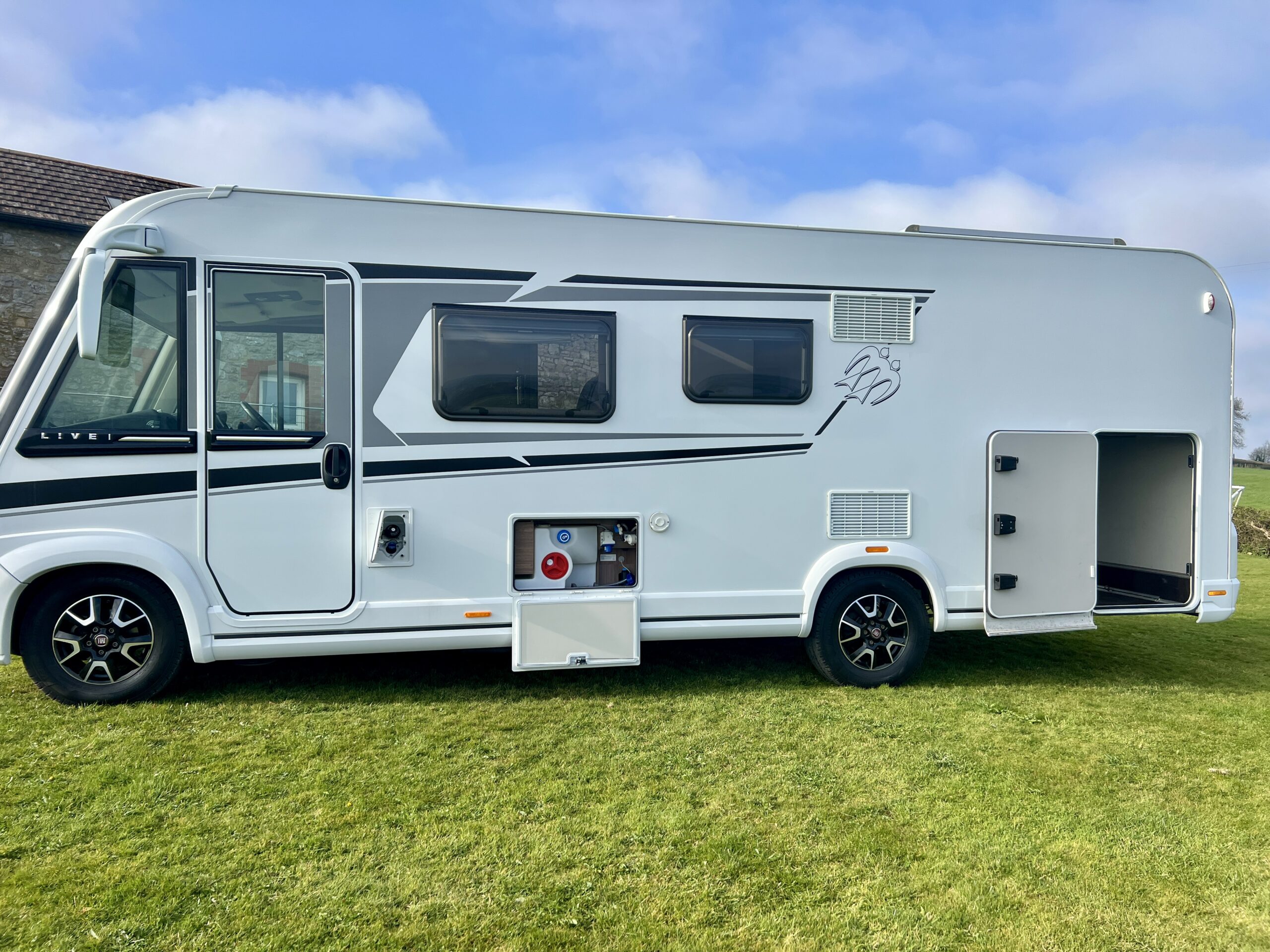 2020 Knaus Live I 700 MEG