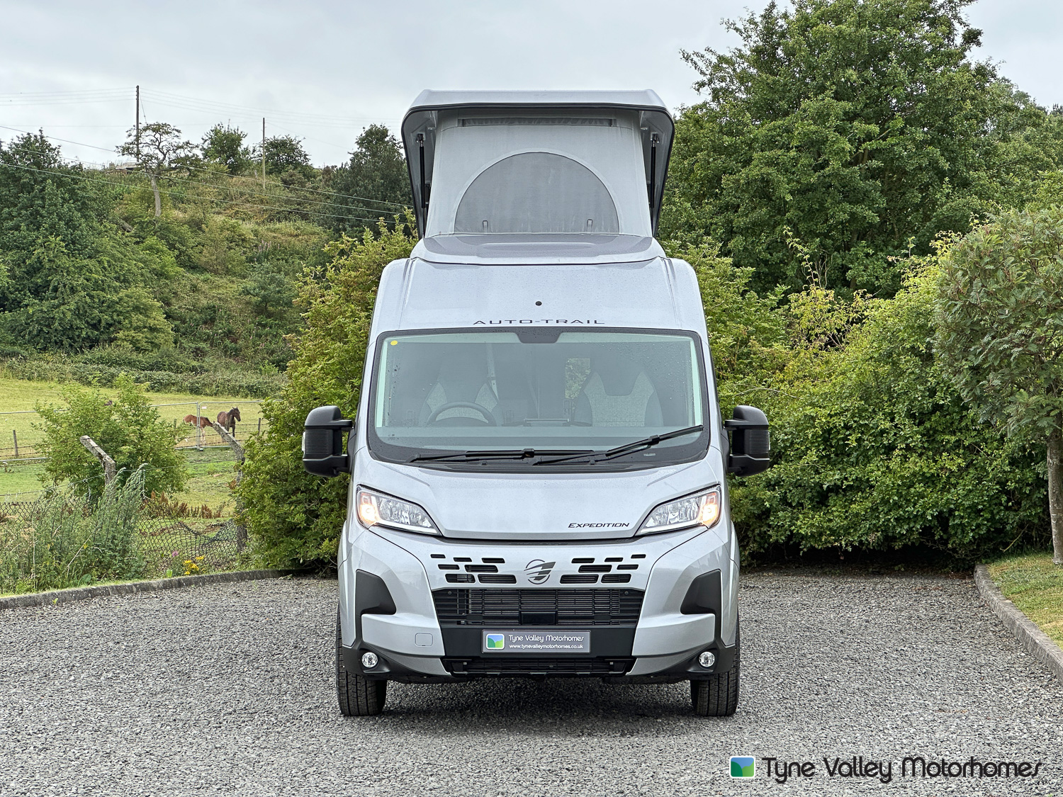 2025 Auto-Trail Expedition 67