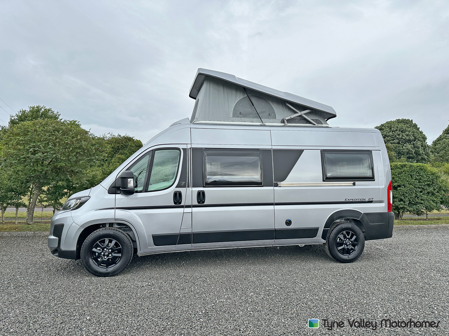 2025 Auto-Trail Expedition 67