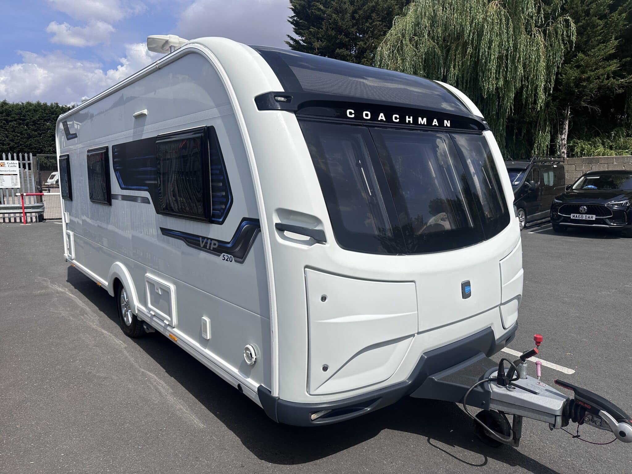 Exterior - Front