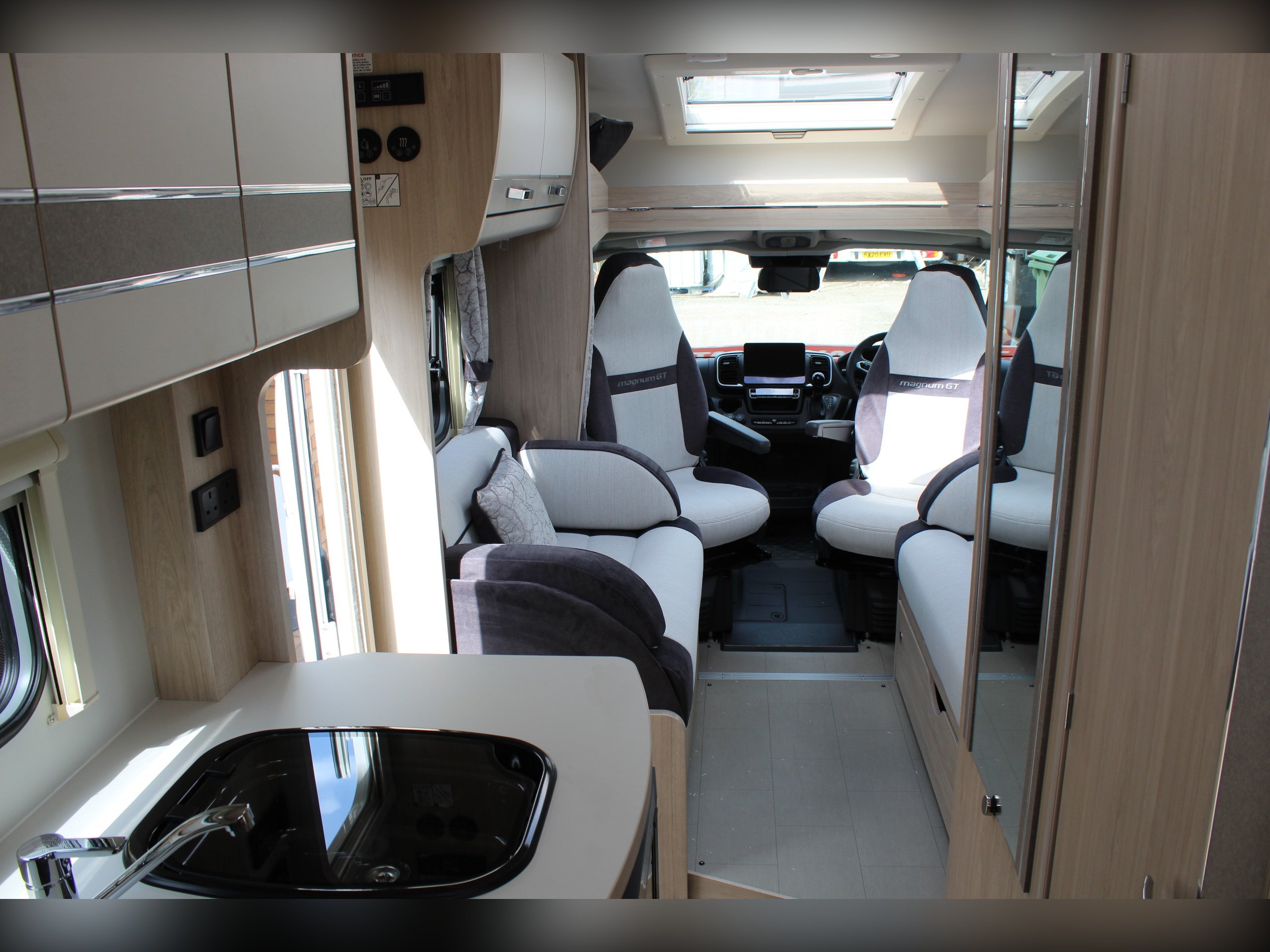 2026 Elddis Autoquest 194 Magnum GT