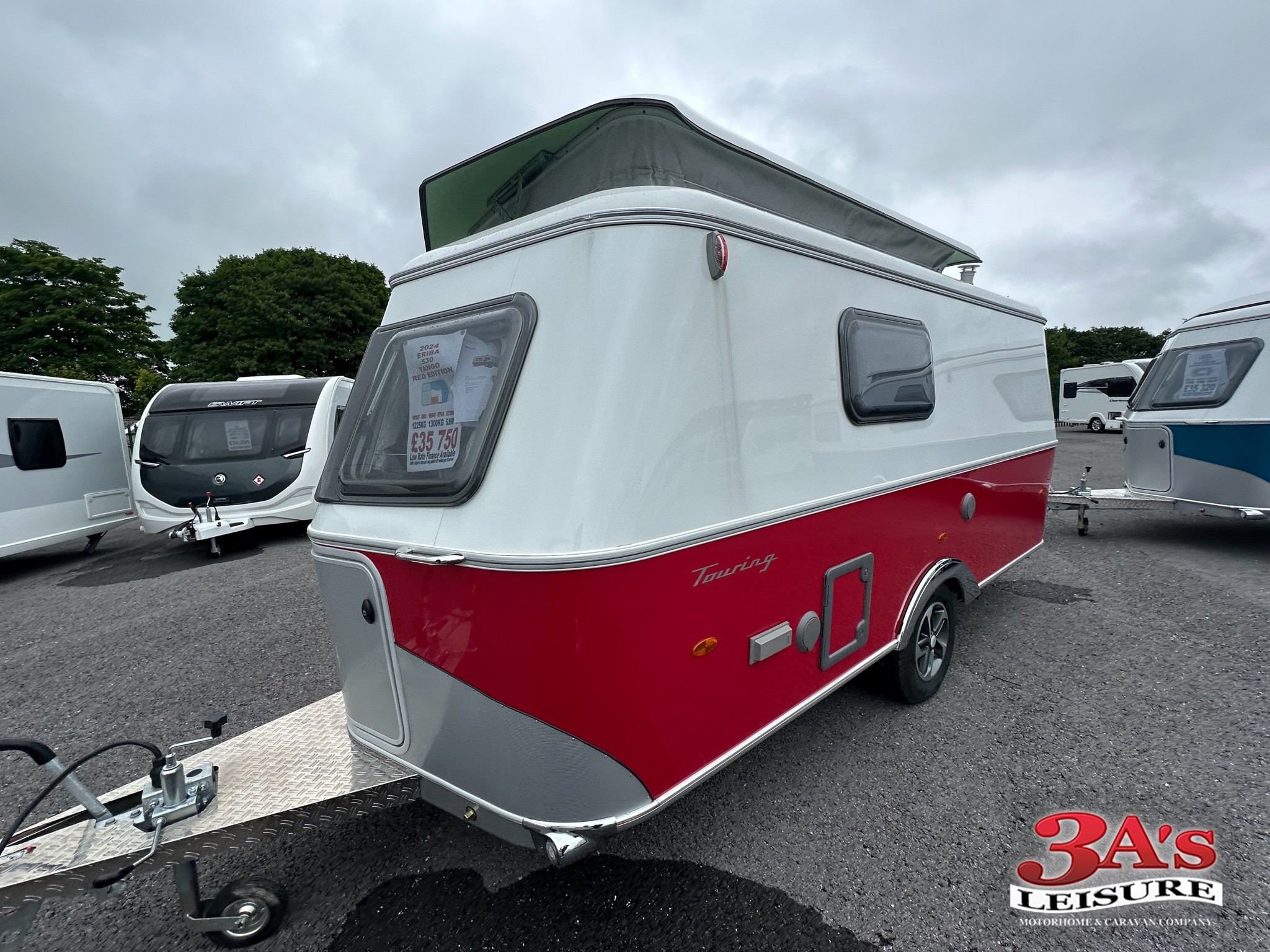 2024 Eriba Touring 530 TANGO RED EDITION