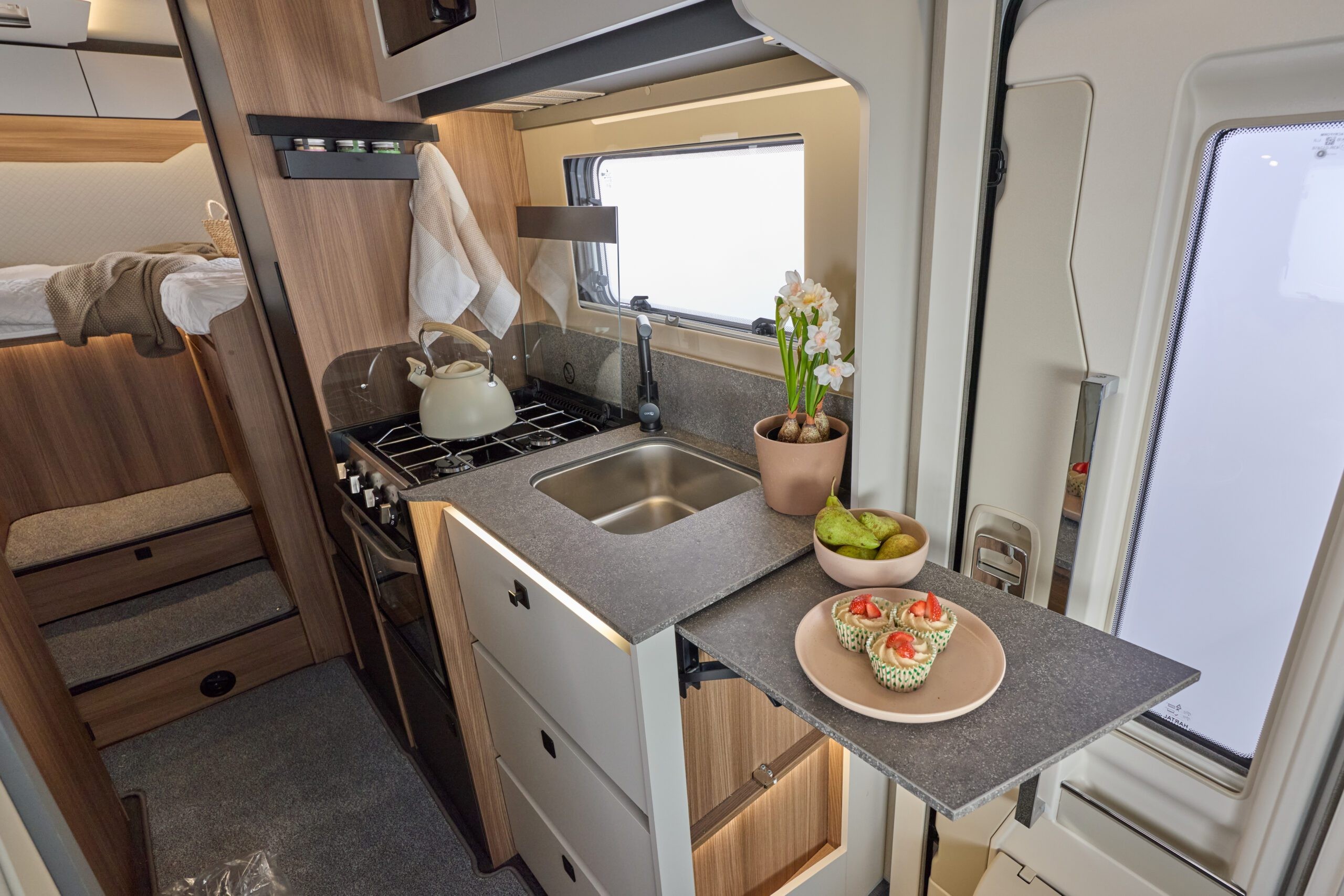 2027 Auto-Trail Excel 690T