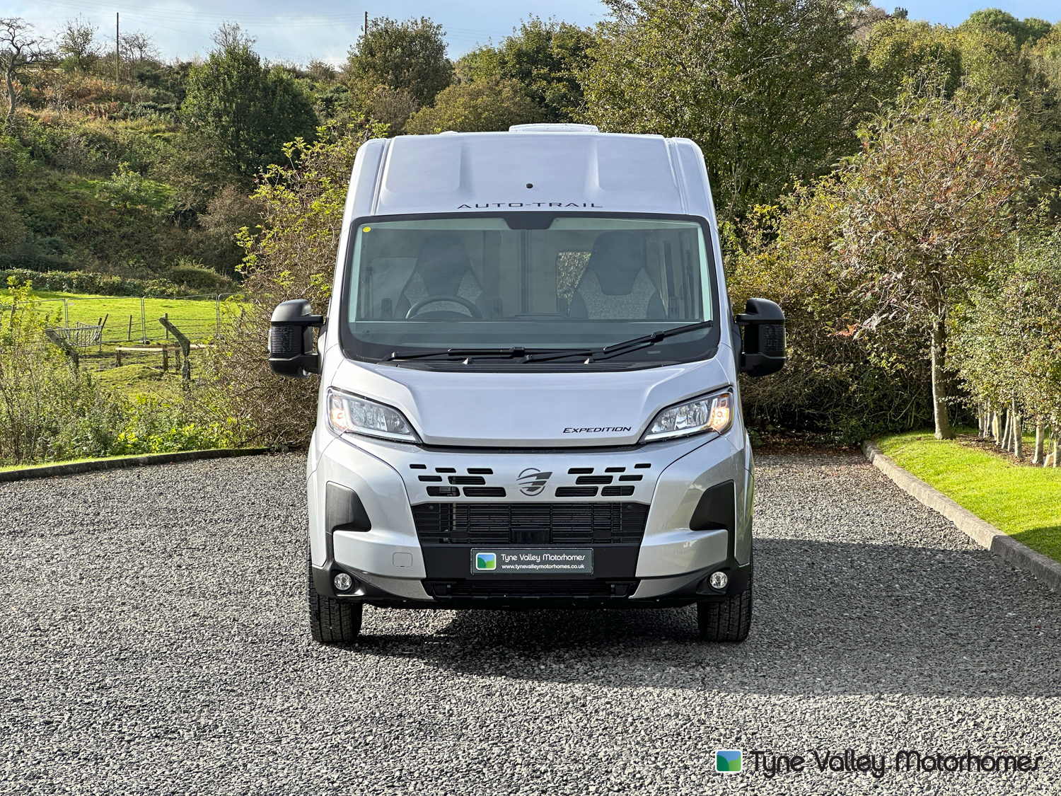 2025 Auto-Trail Expedition 66