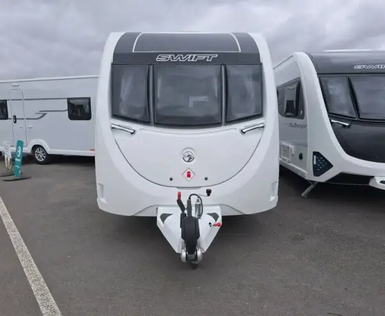 2000 Swift Challenger 390