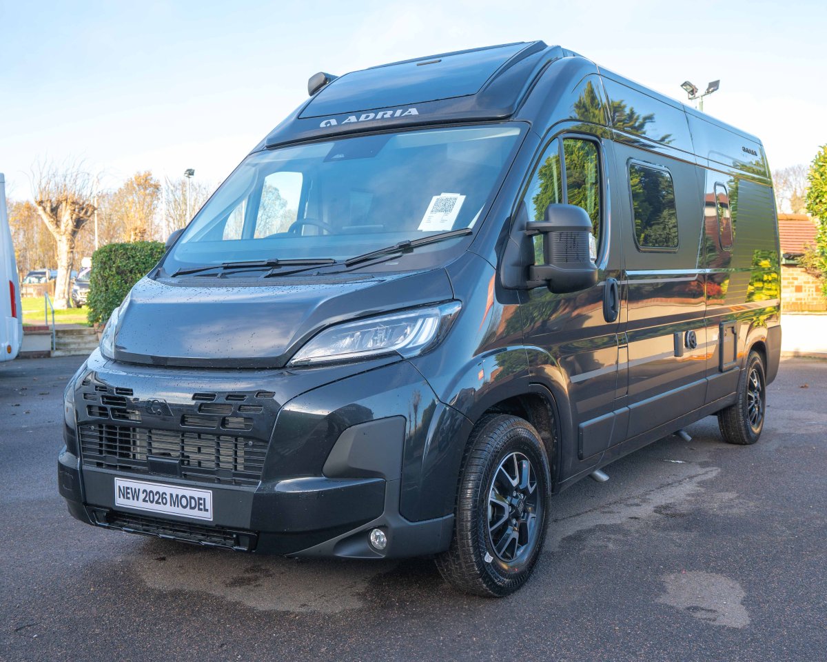 2026 Adria Twin Supreme 600 SPB 140BHP