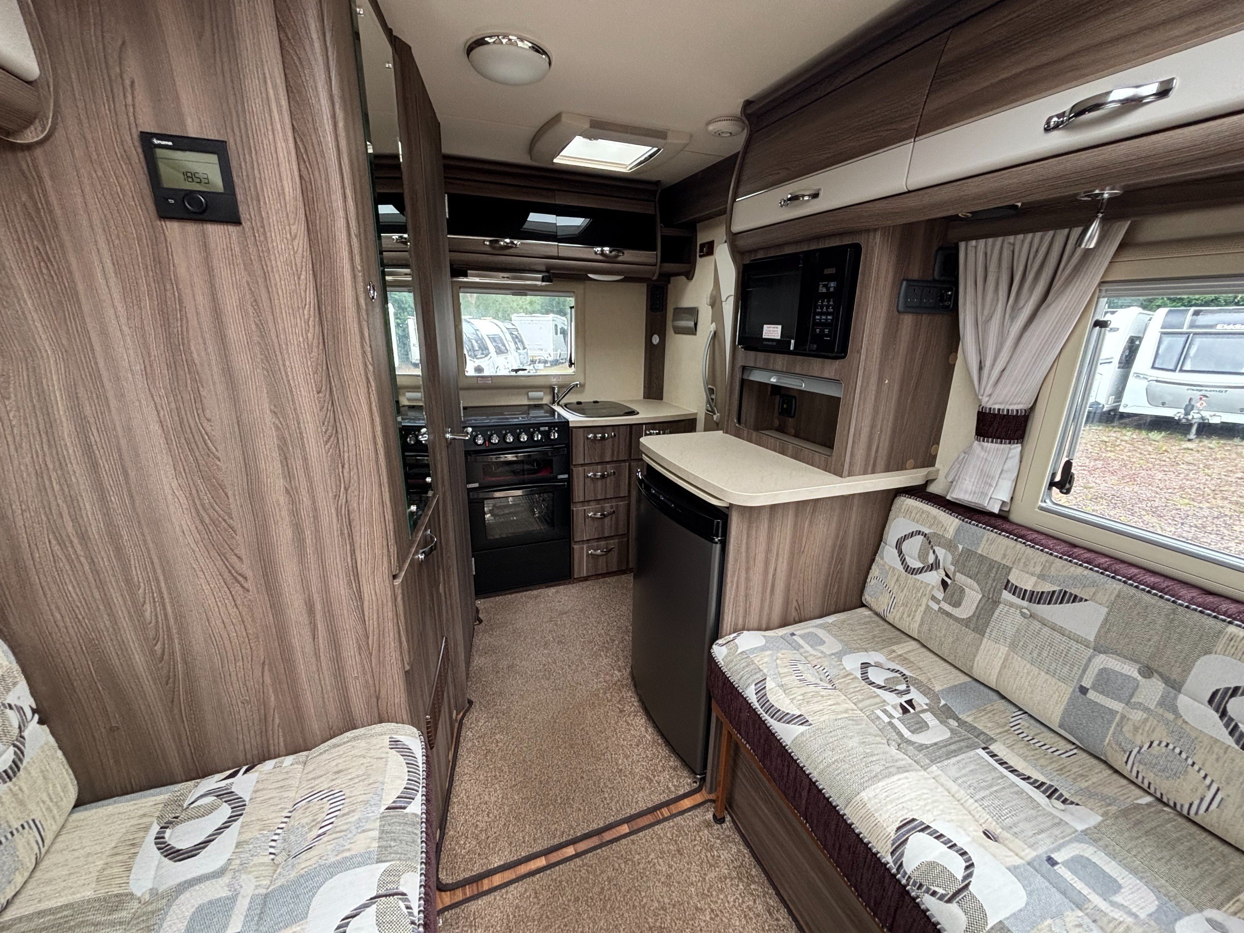 2016 Auto-Sleepers Nuevo Ek