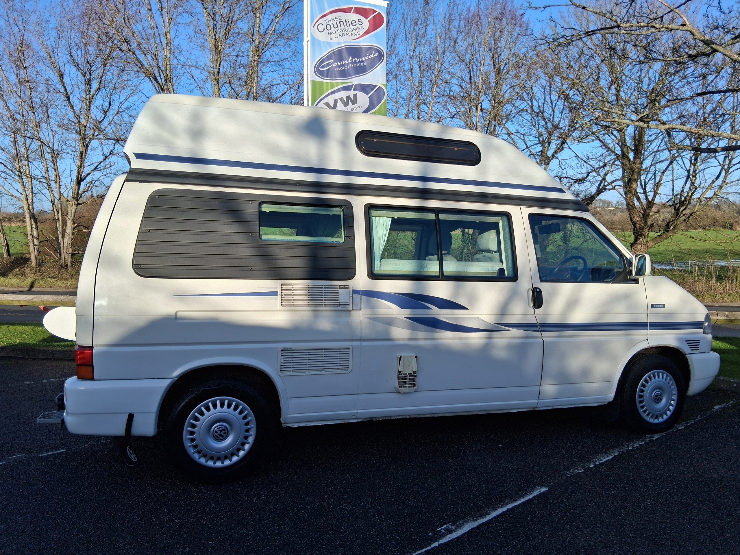 Auto-Sleepers Topaz (2003) Compact VW-Based Motorhome with End-Washroom