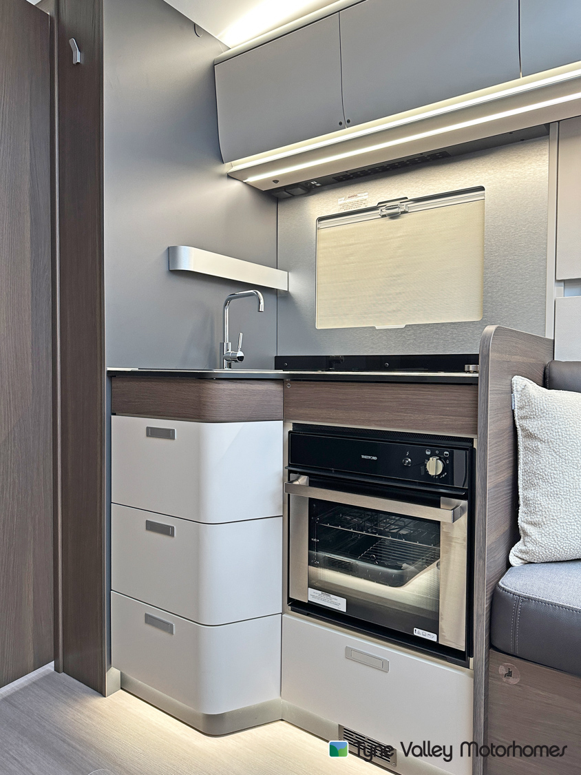 2026 Adria Coral Supreme 670 DL