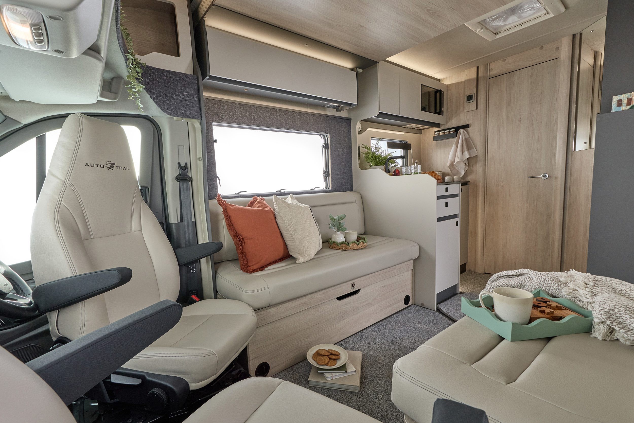 2027 Auto-Trail F-line F67