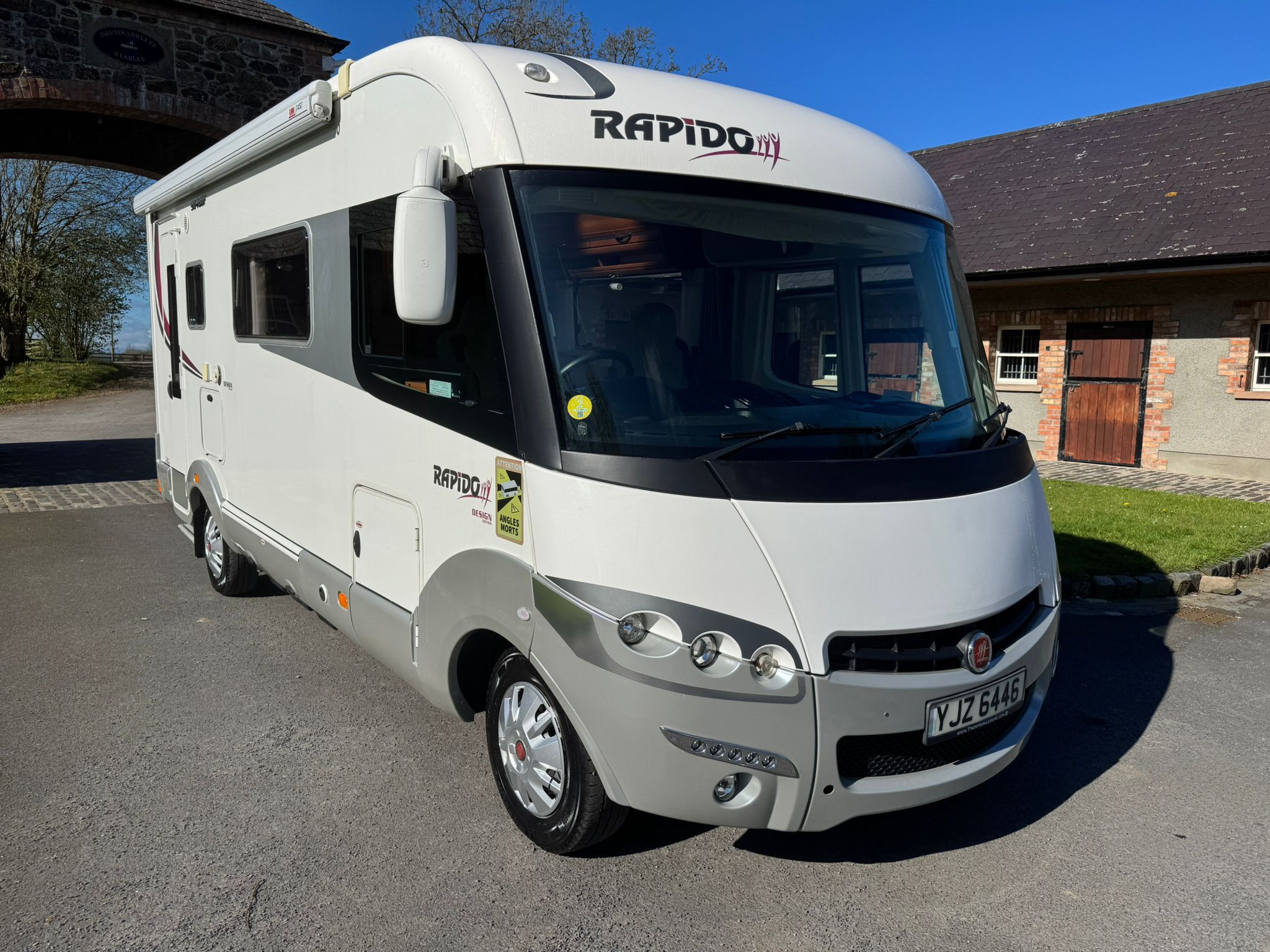 2016 Rapido 90 Series