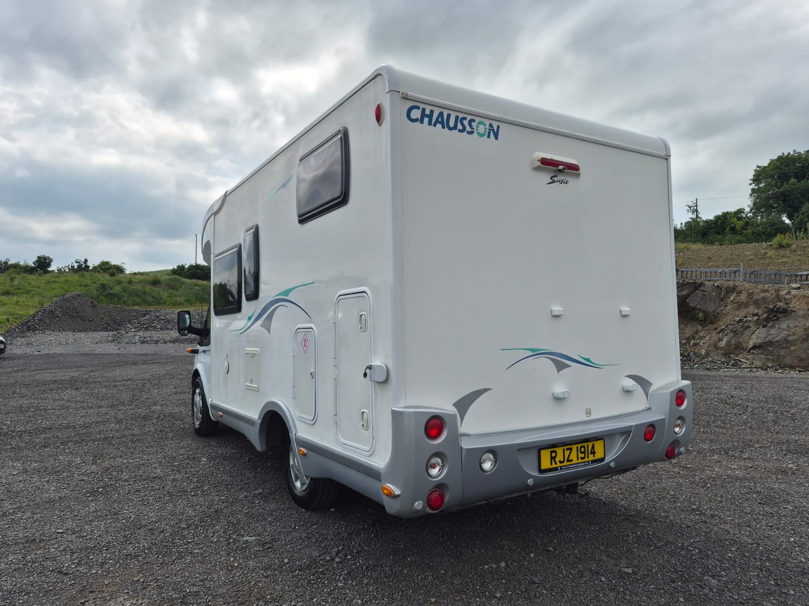 Exterior - Rear