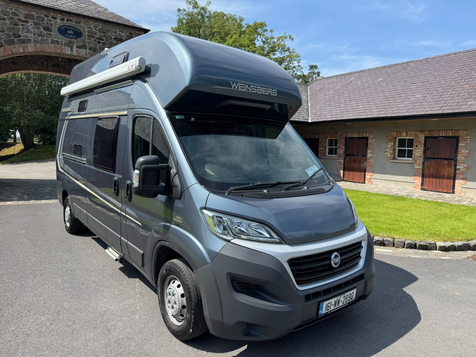 Exterior - Front
