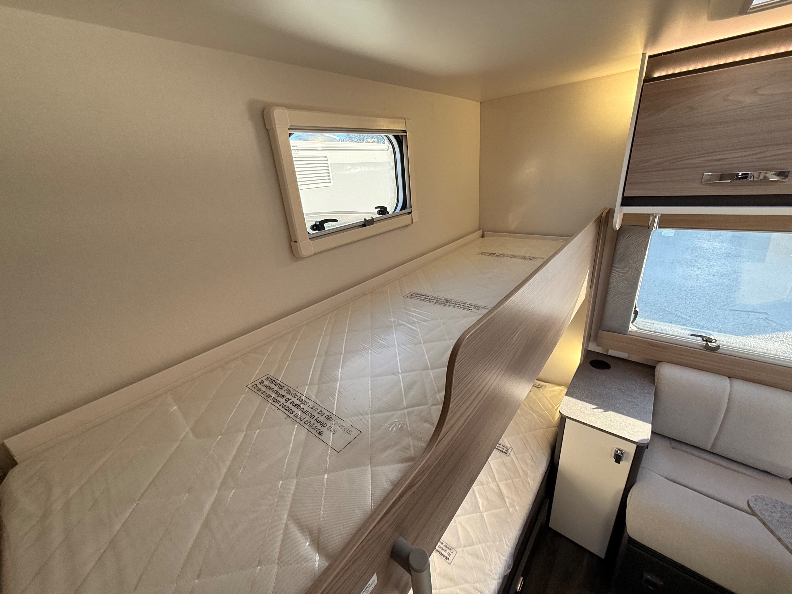 Swift Challenger 590