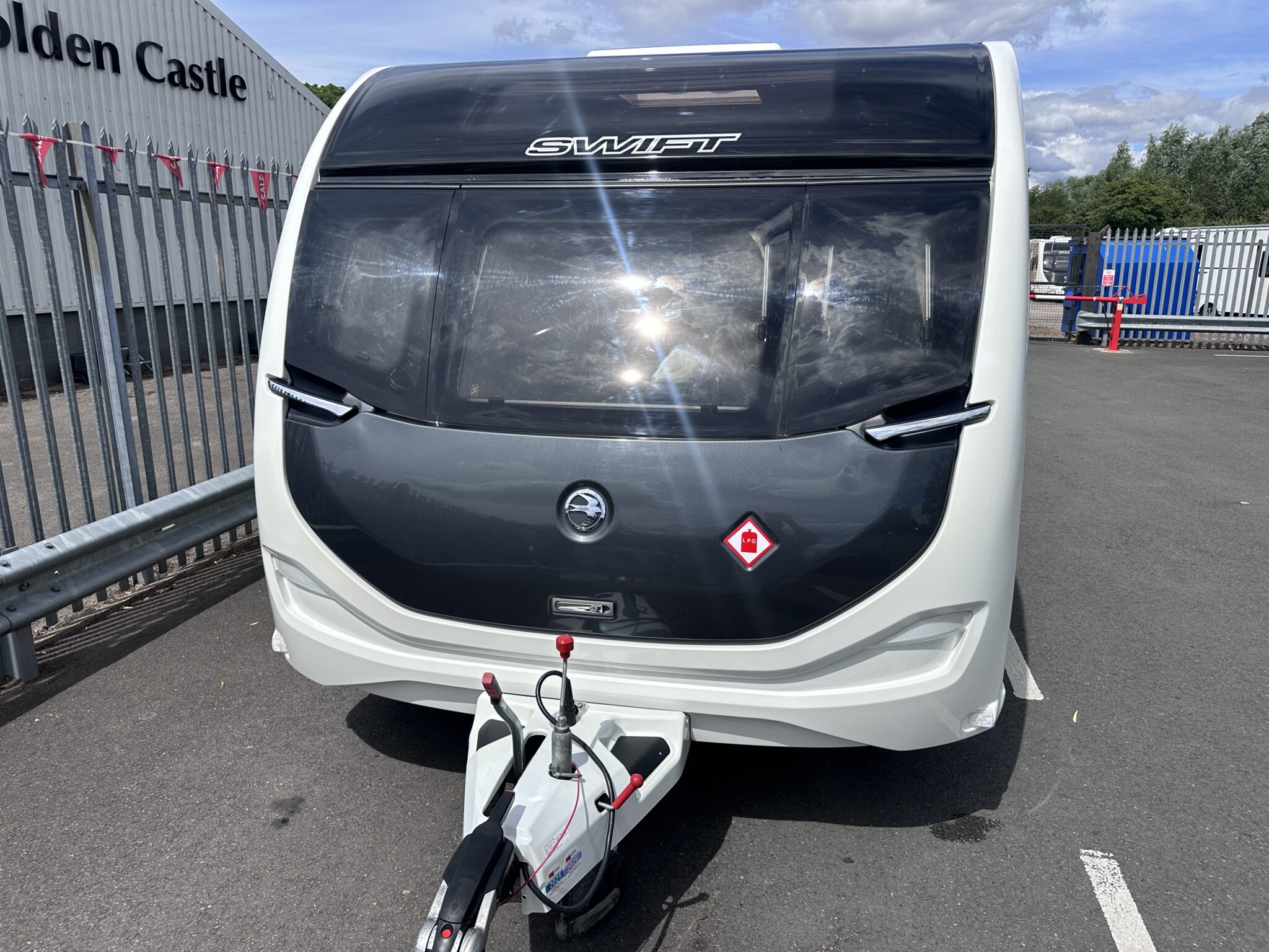 Exterior - Front