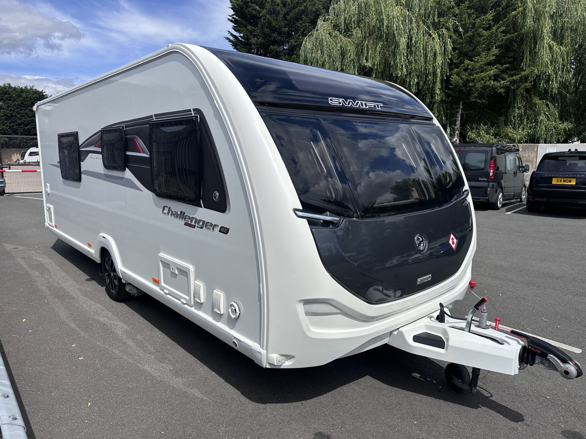 Exterior - Front