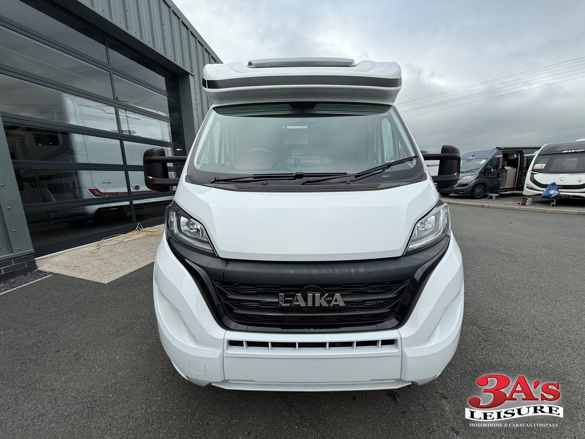 2024 Laika Kosmo L409