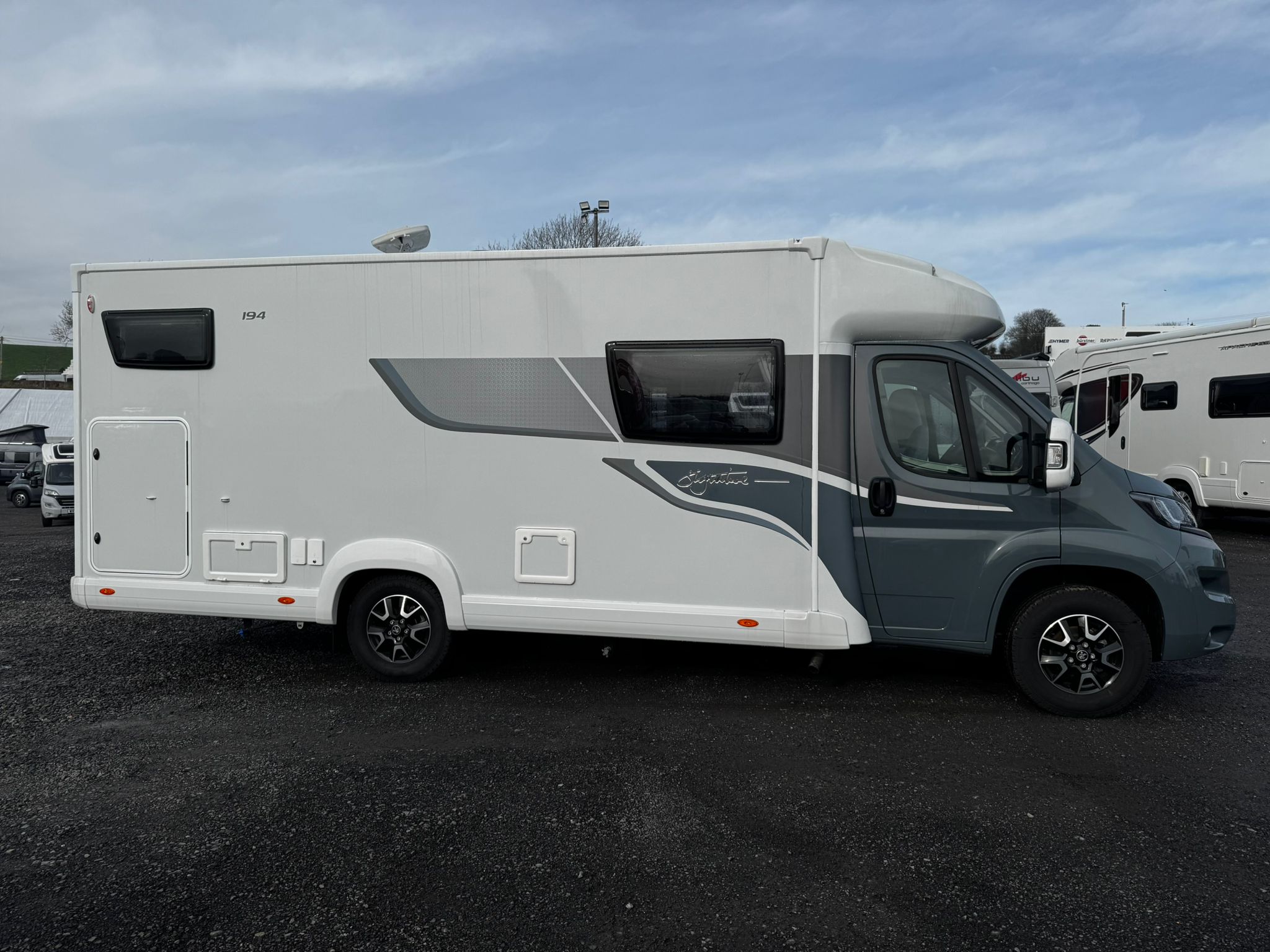 Elddis Signature
