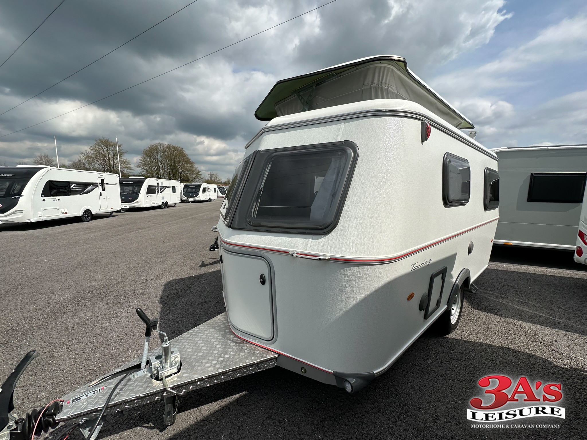 2023 Eriba Touring 430 Urban Edition