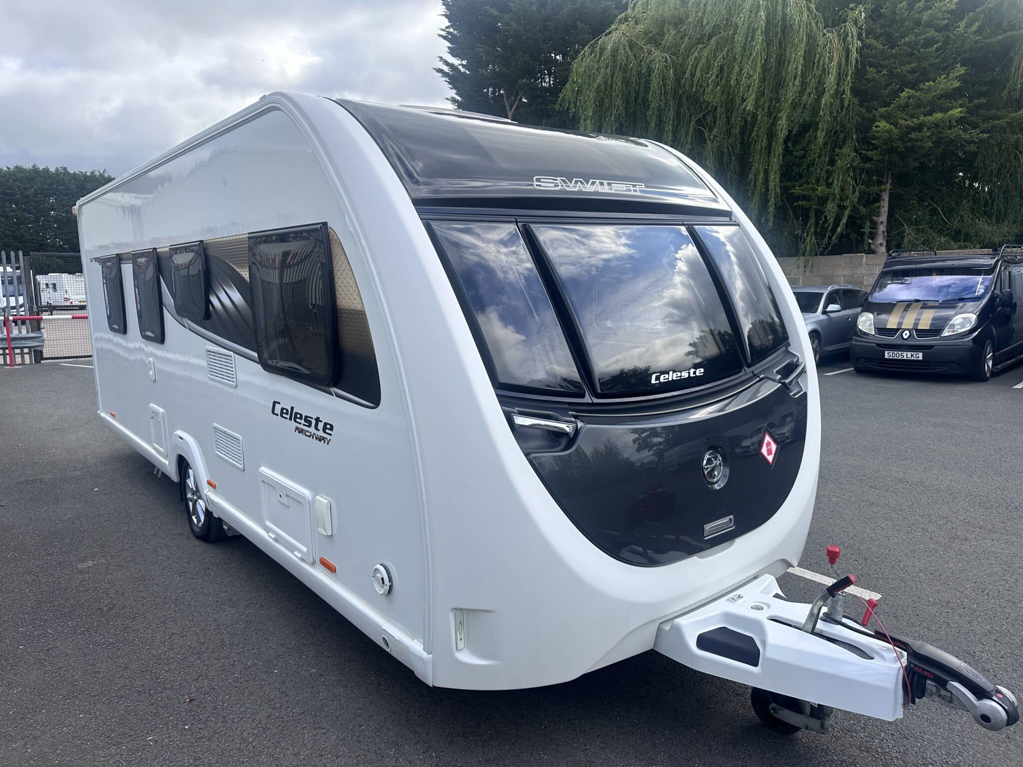 Exterior - Front