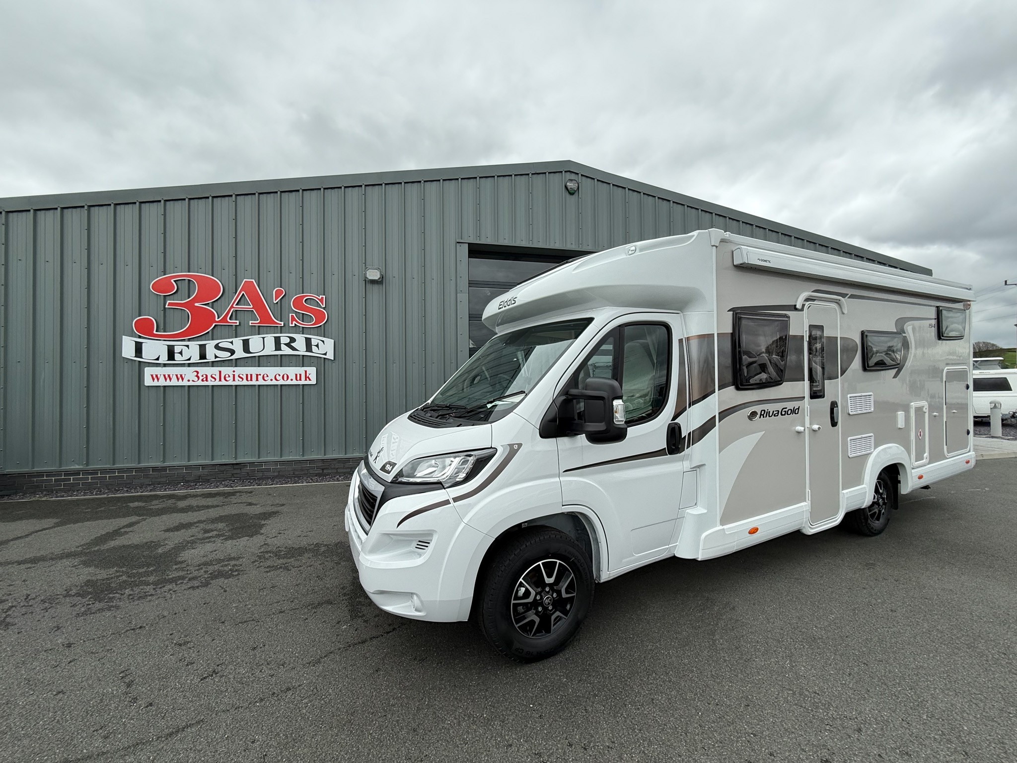 2025 Elddis Riva 194