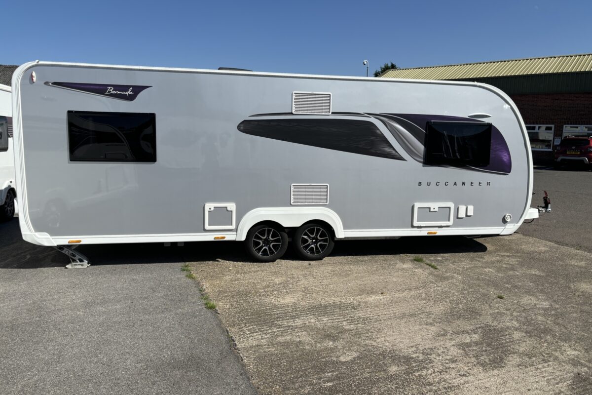 Exterior - Side
