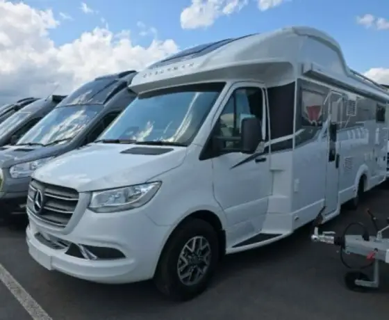 2000 Coachman Travel Master