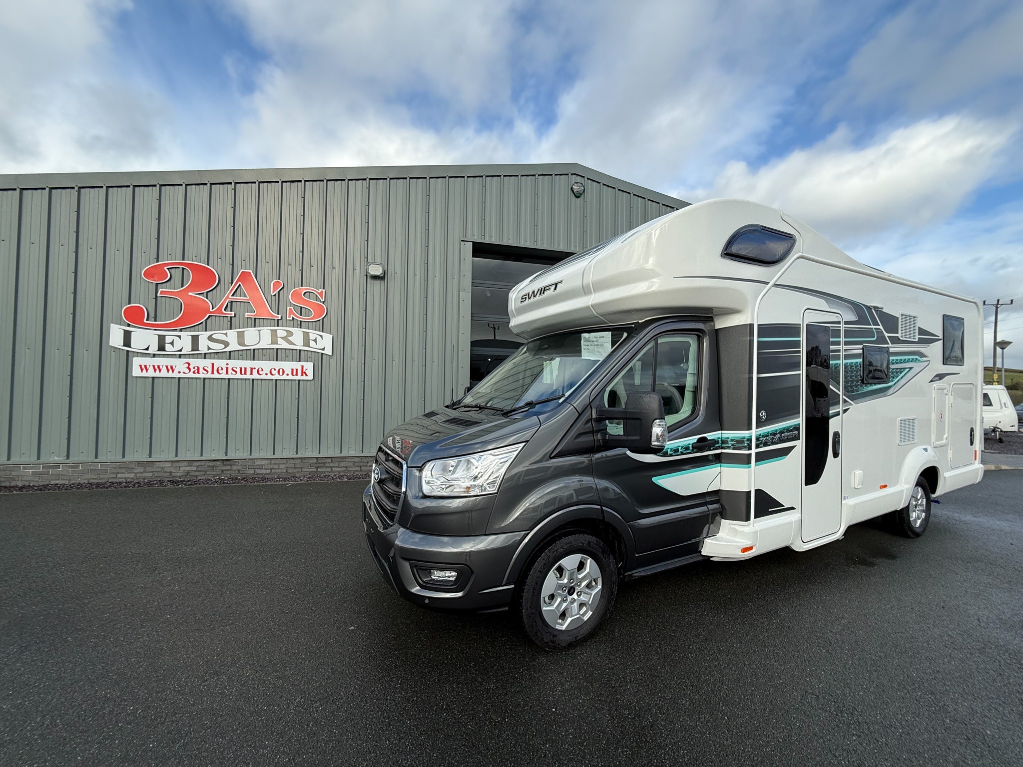 2025 Swift Voyager 485