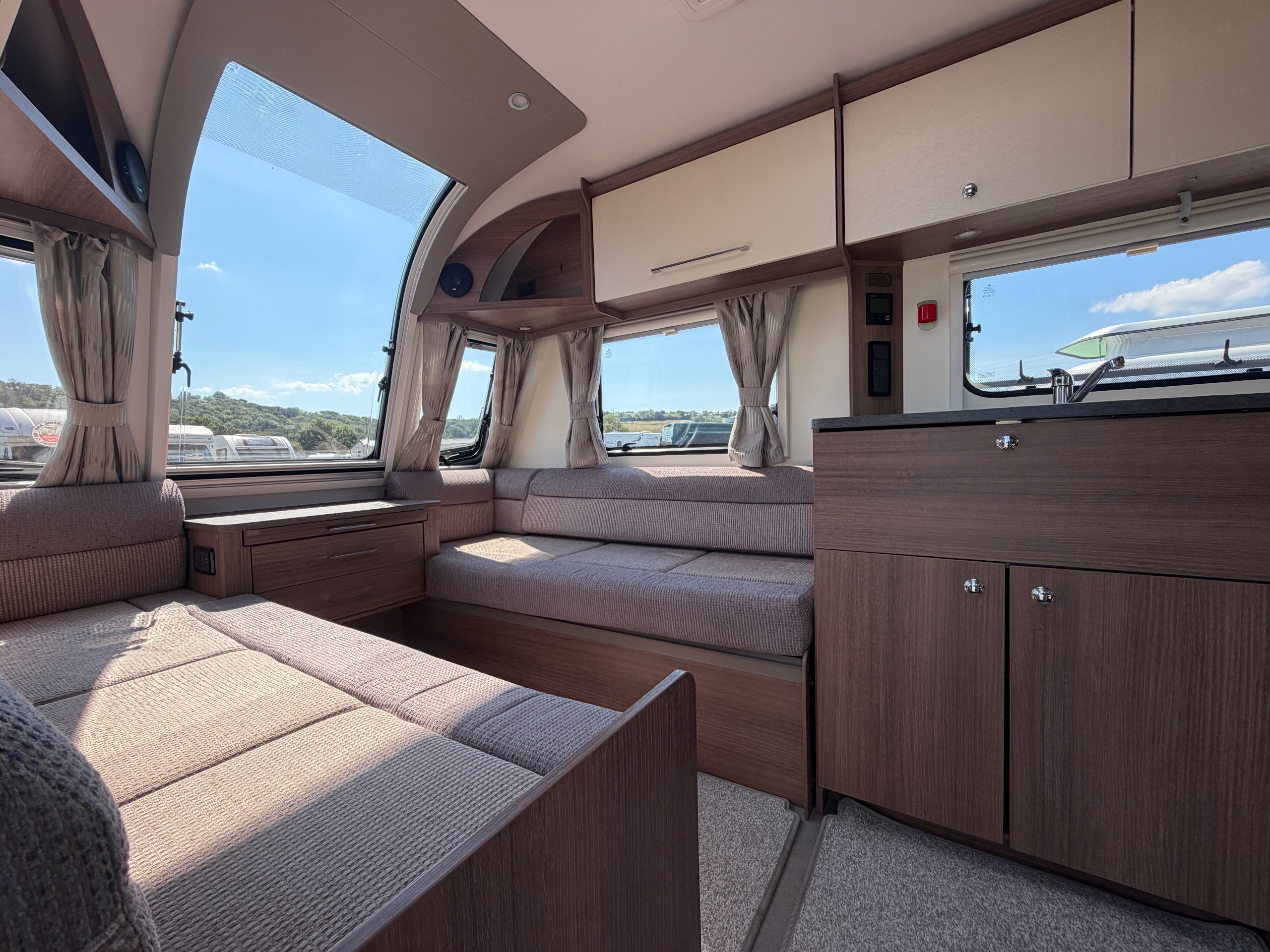 2019 Bailey Phoenix 642