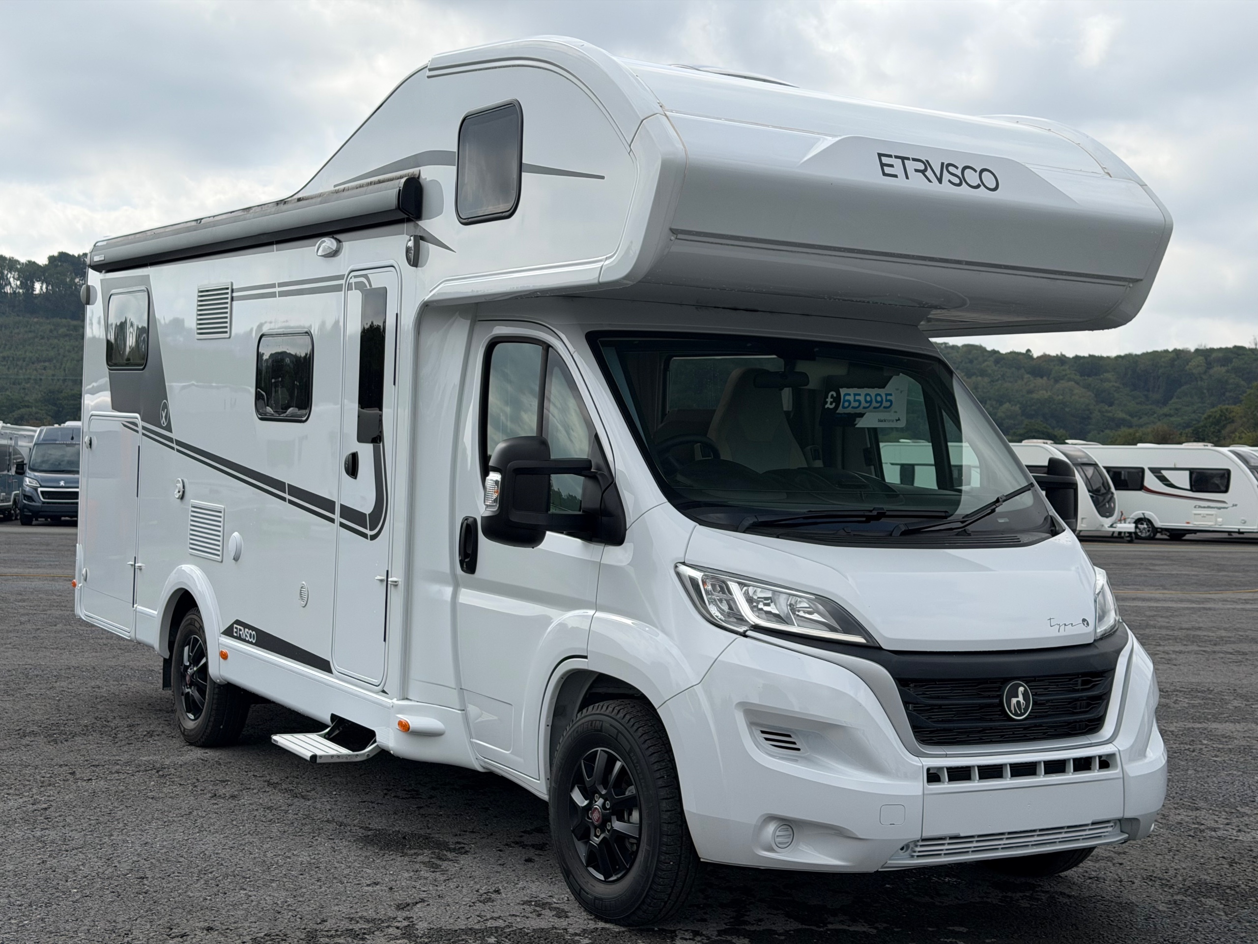 2027 Etrusco A7300 DB