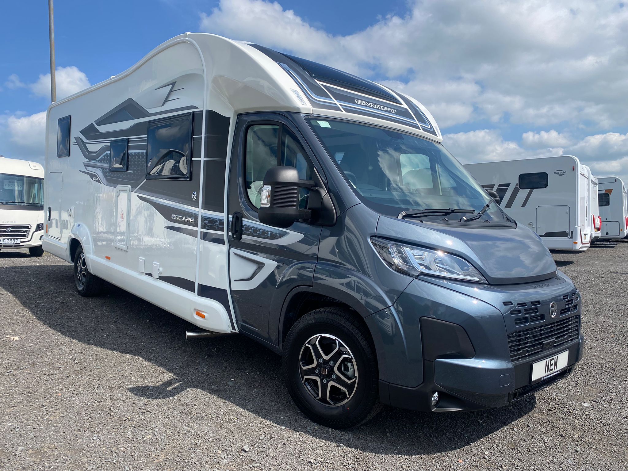 2027 Swift Escape 684