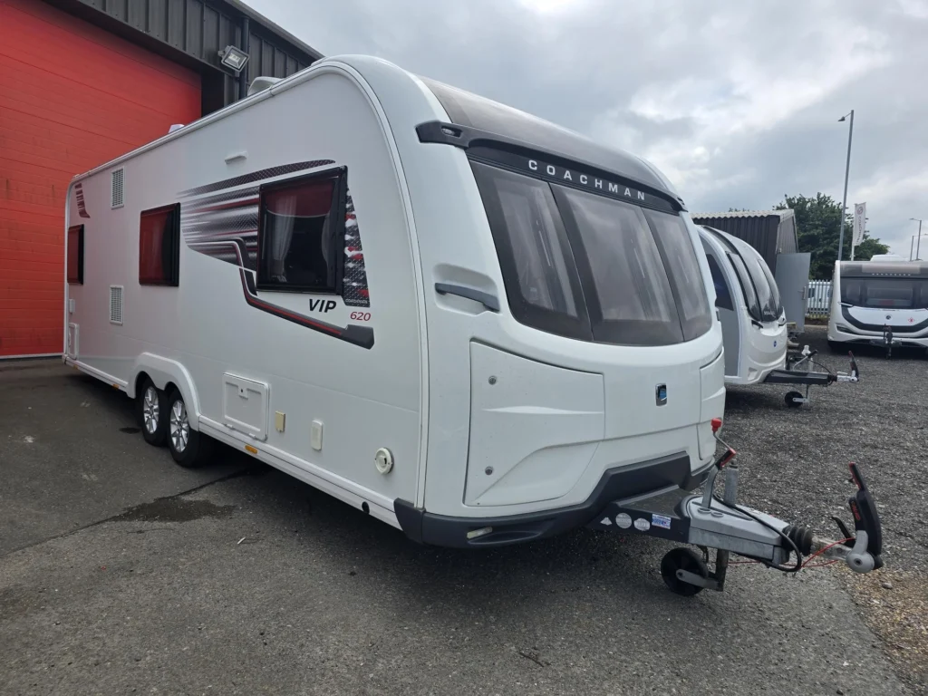 2000 Coachman Vip