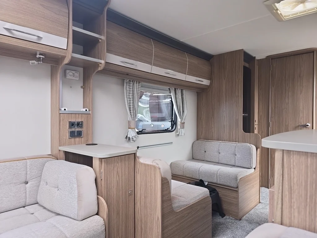 2018 Coachman Vip