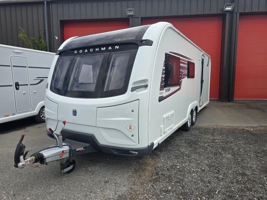 2000 Coachman Vip