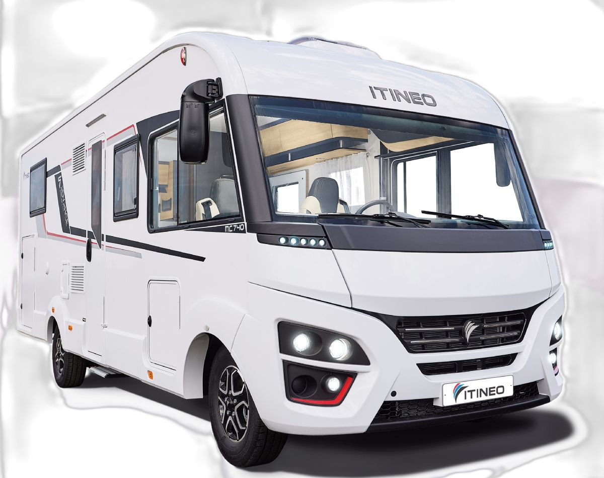 ITINEO MC740 Famili - Exterior - Front