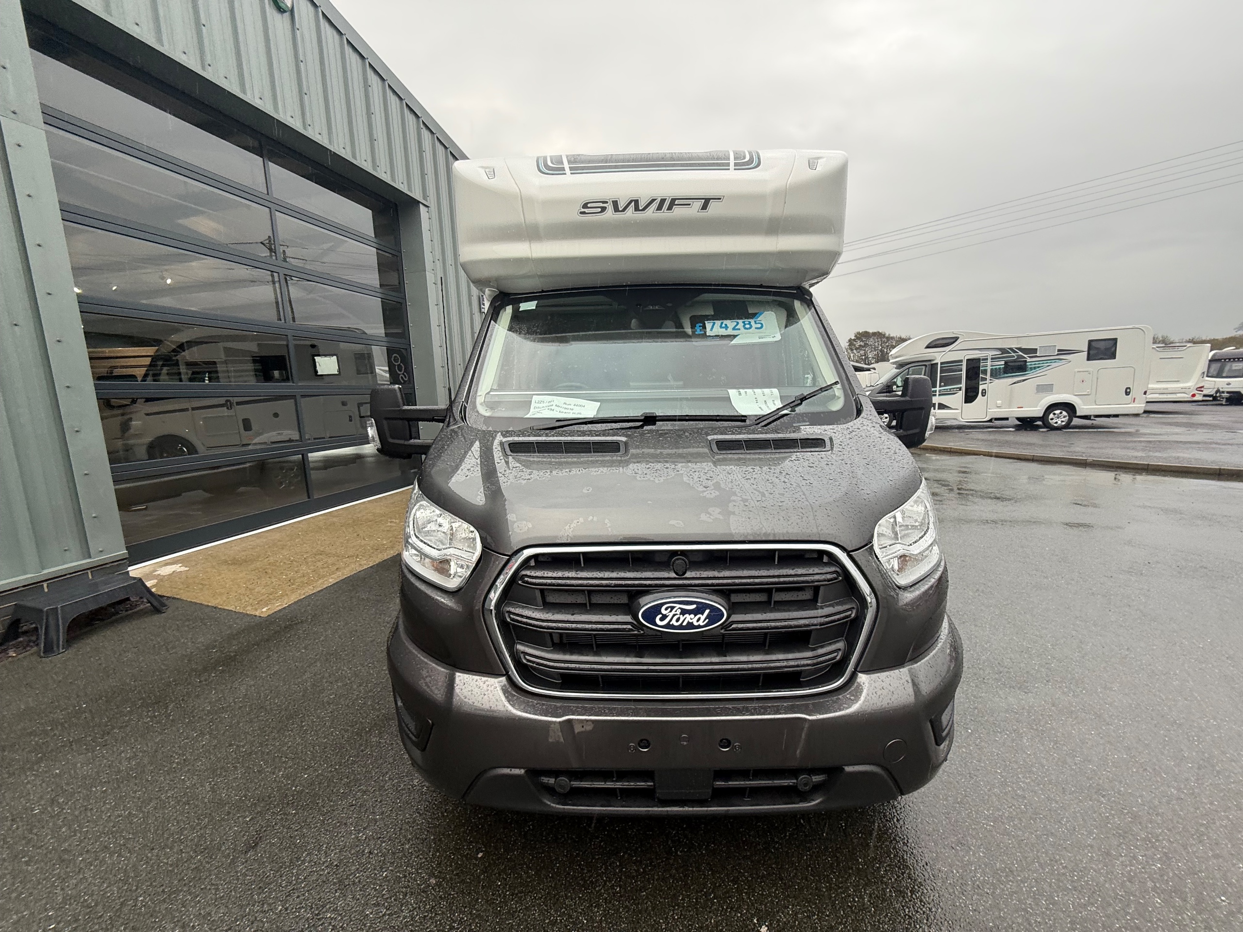 2025 Swift Voyager 494