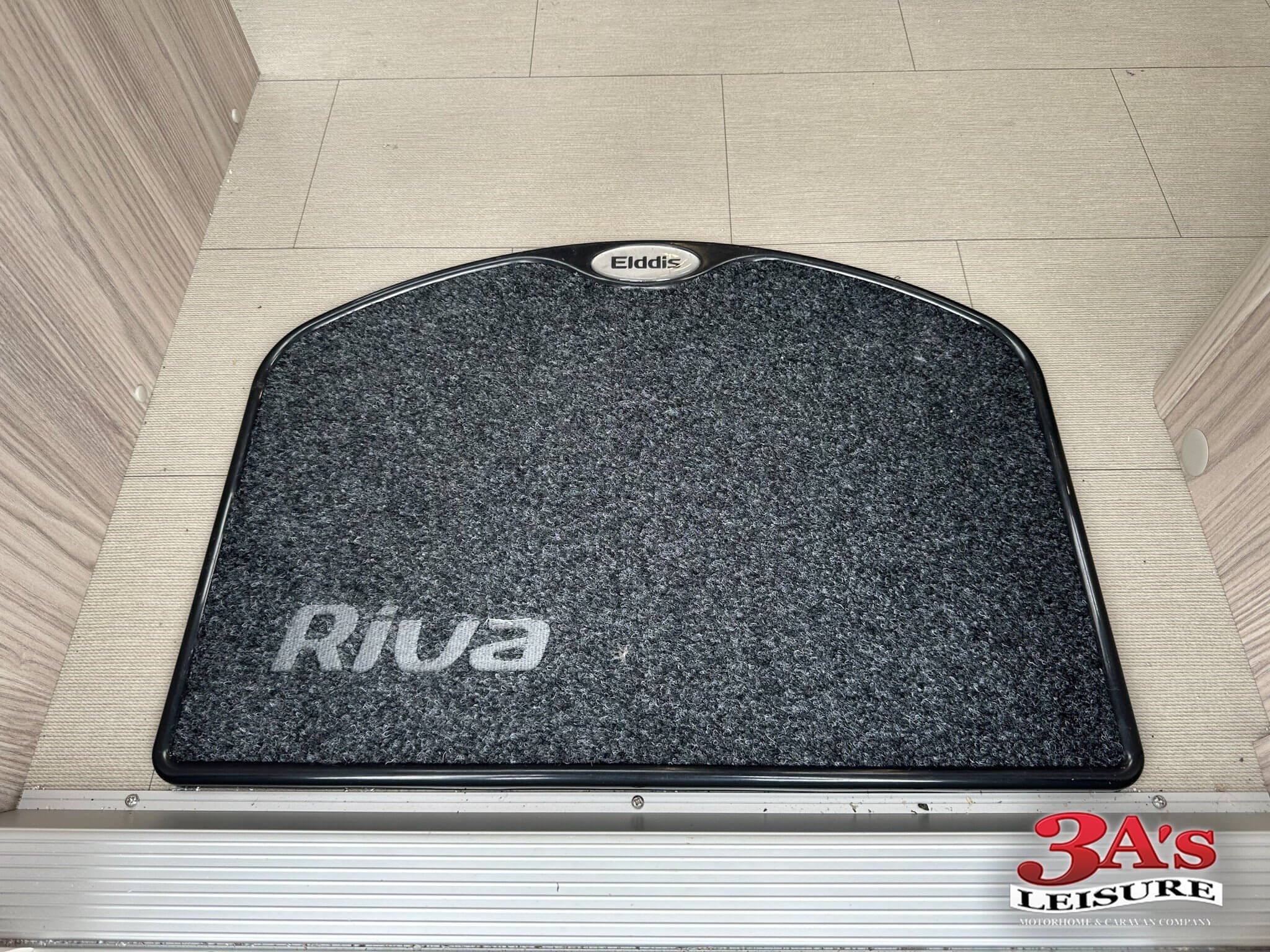 Elddis Riva 585
