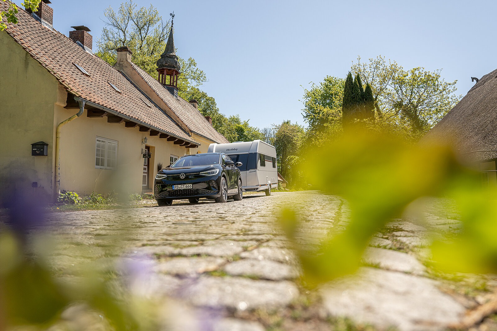 Hobby DE LUXE 495 UL exterior image