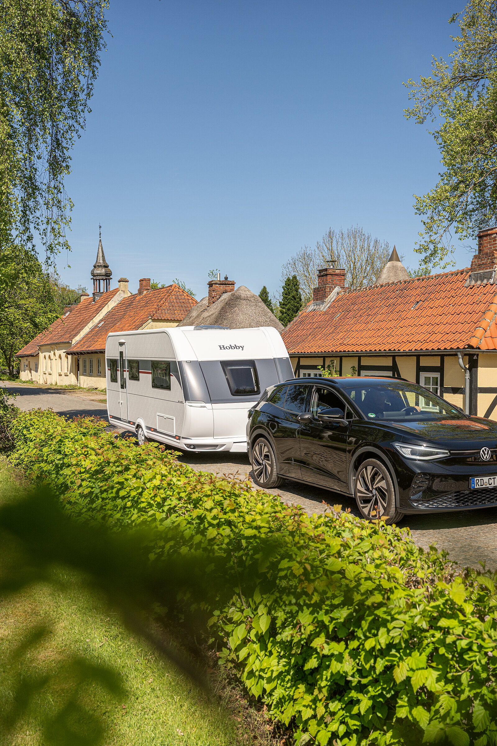 Hobby DE LUXE 495 UL exterior image