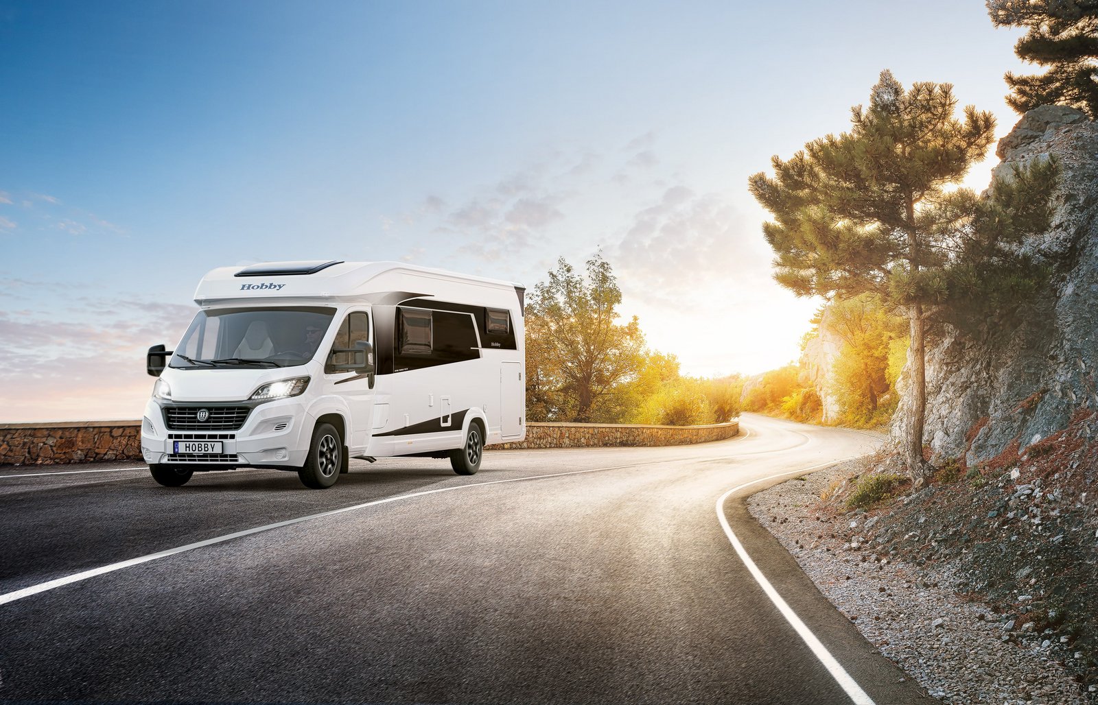 Hobby Optima exterior image