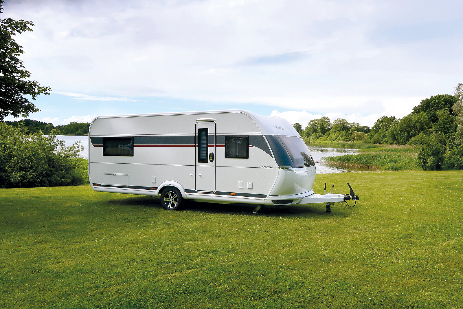 Hobby PRESTIGE 560 FC exterior image