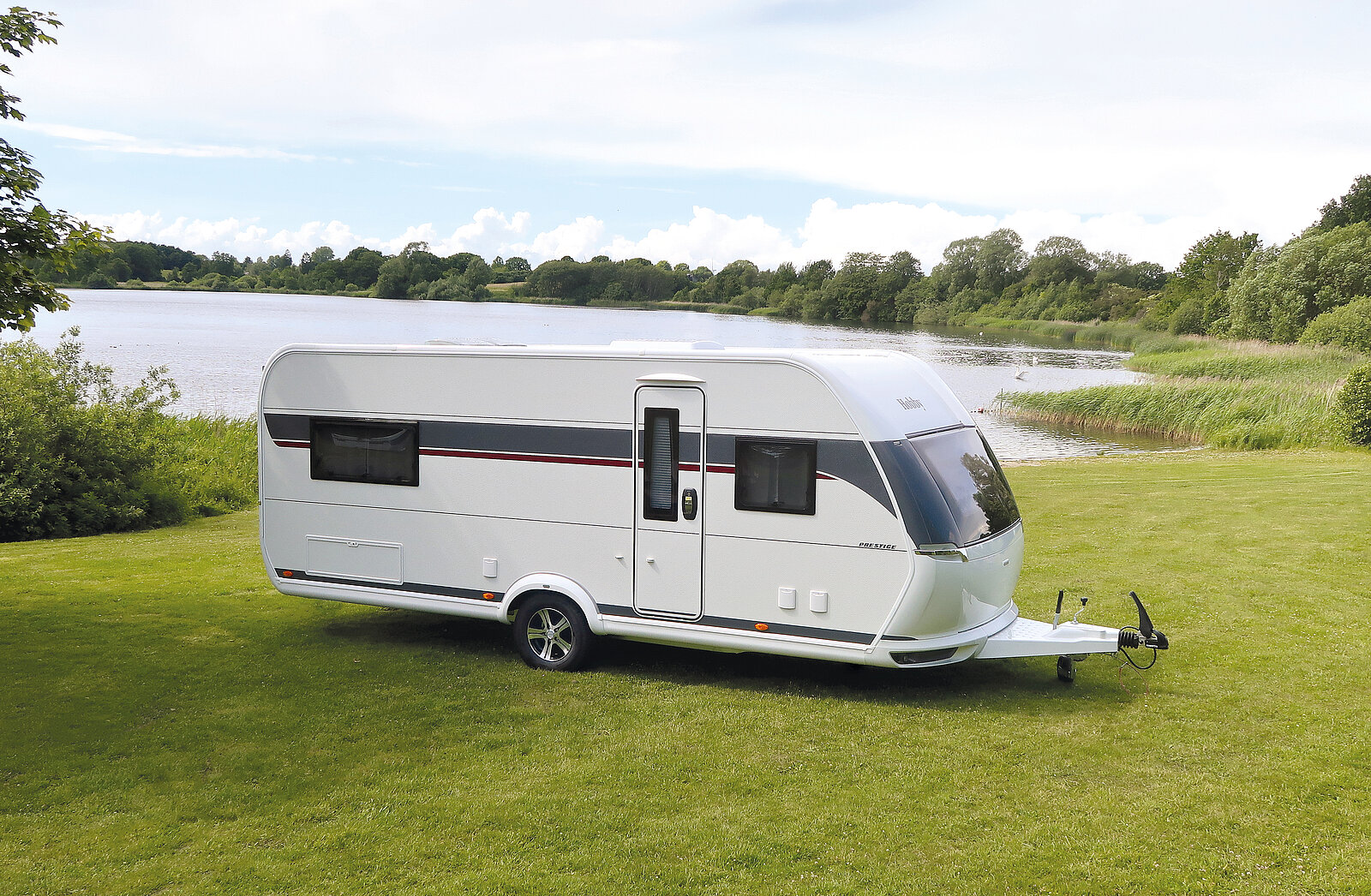 Hobby PRESTIGE 560 FC exterior image