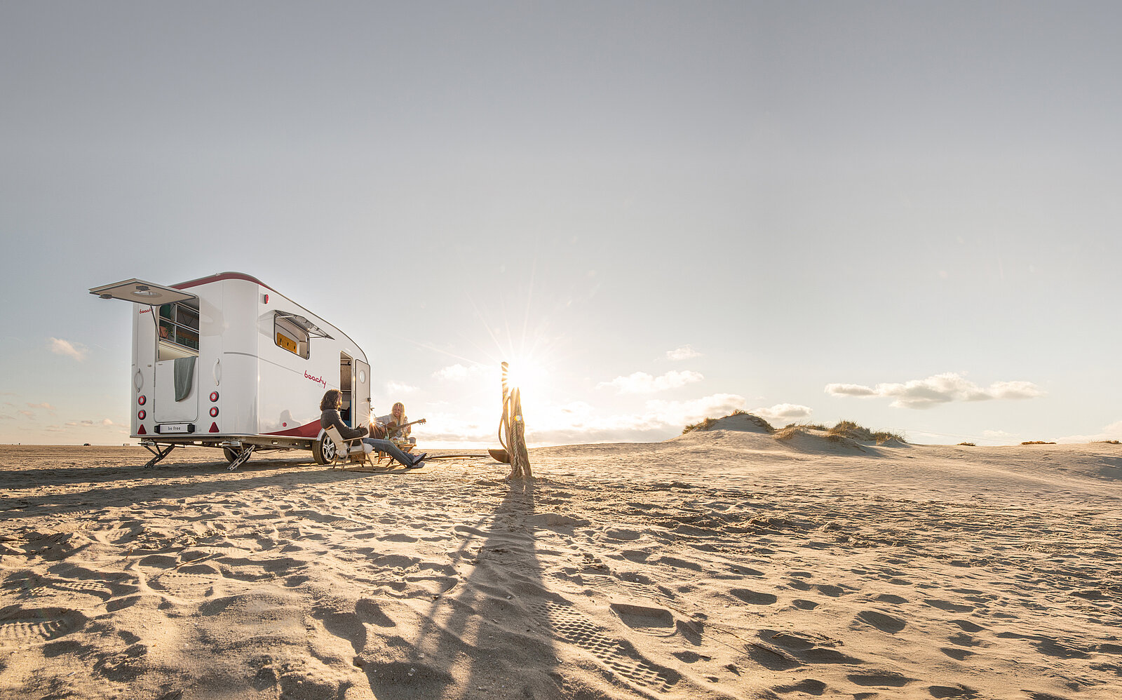 Hobby BEACHY 420 PLUS exterior image