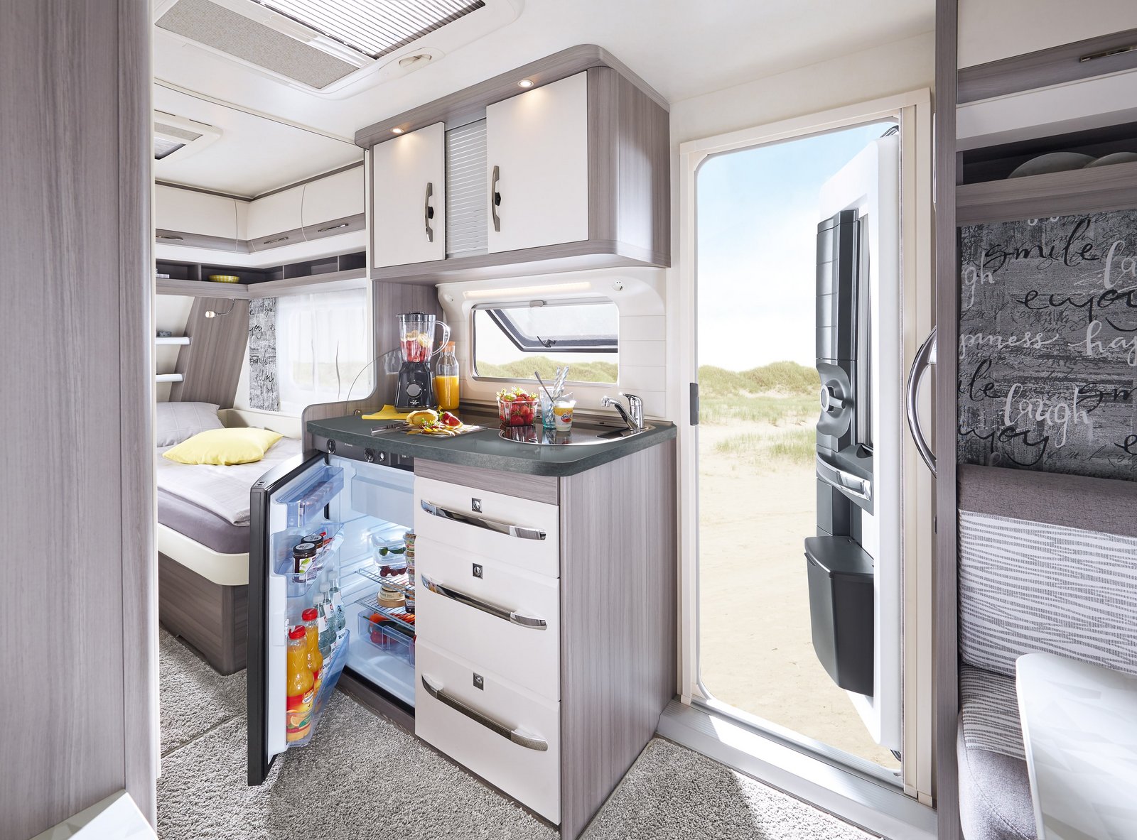 Hobby ONTOUR 460 DL interior image