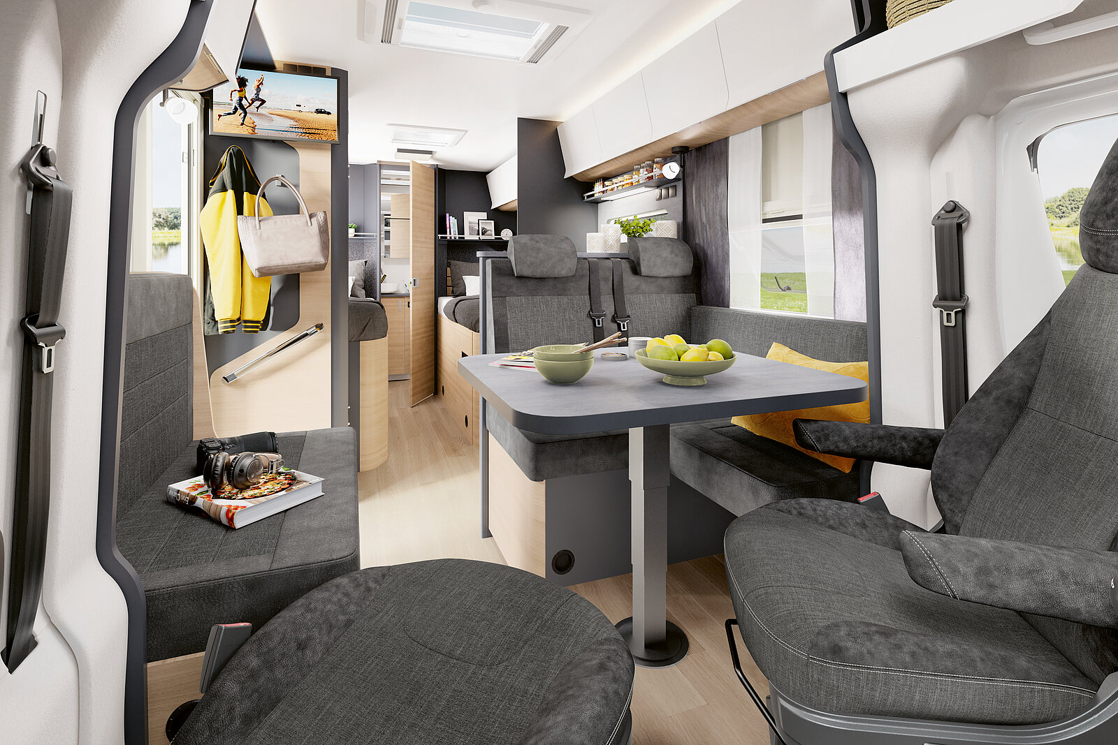 Hobby MAXIA T 740 WE interior image
