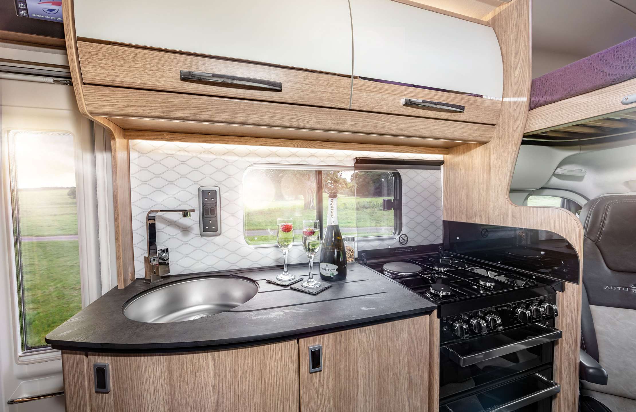 Auto-Trail Scout AUTOMATIC