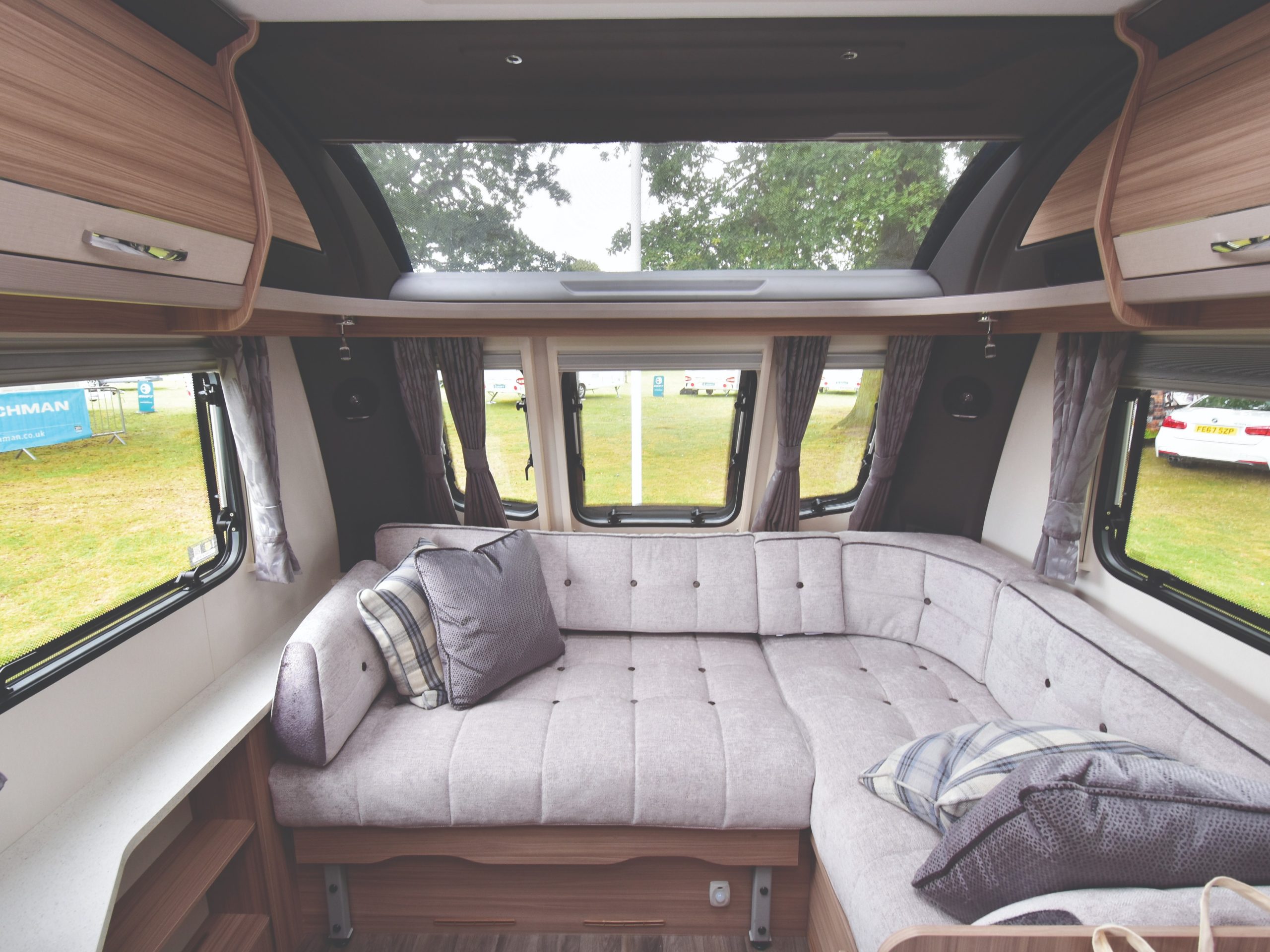 COACHMAN ACADIA 545